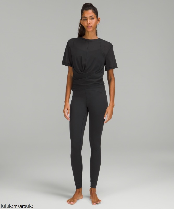 Lululemon Damen DELULU301 | Lululemon Deutschland Schwarzes Leichtes Wendbares Yoga-T-Shirt Aus Mesh